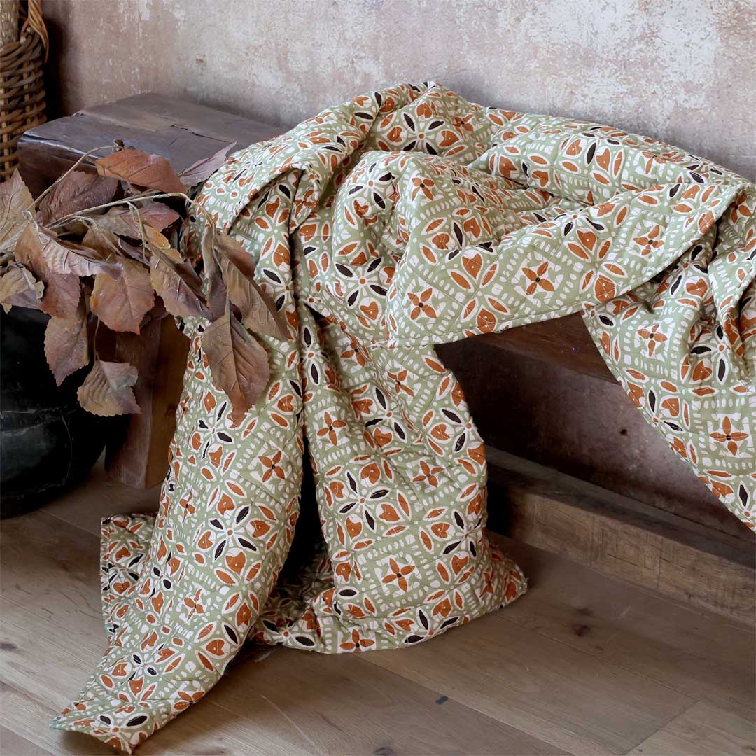 Chic Antique -  Quilt mit Batikmuster 130x180 cm